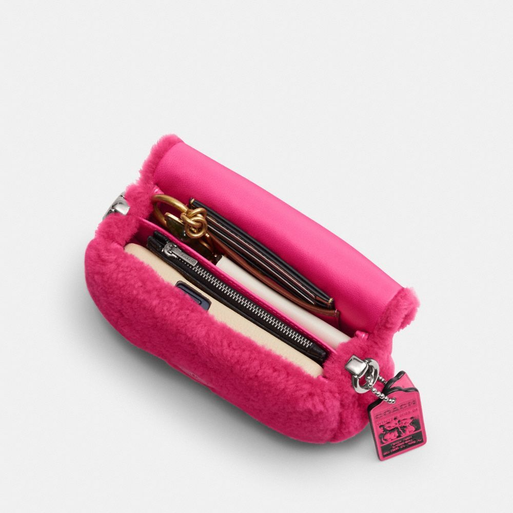 Coach The Lil Nas X Drop Tabby Shoulder Bag 18 In Shearling Skulderveske Dame Sølv Lyse Fuchsia | OJD427156